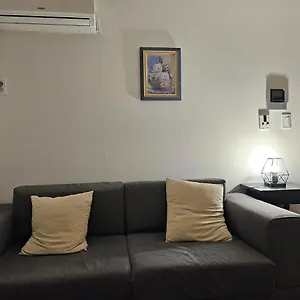 アパート Urban Space Seolleung, ソウル特別市